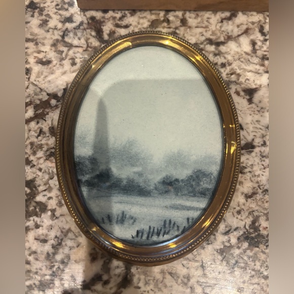 Mini vintage gallery wall. - Picture 9 of 9